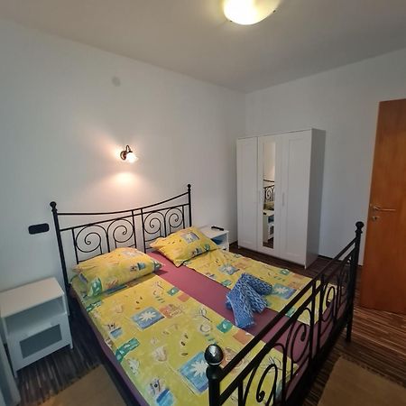 Apartment Fabic Poreč Exteriör bild
