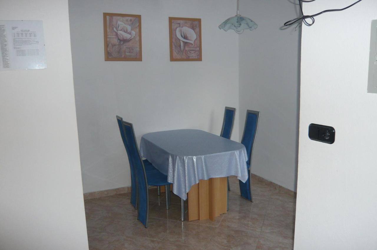 Apartment Fabic Poreč Exteriör bild